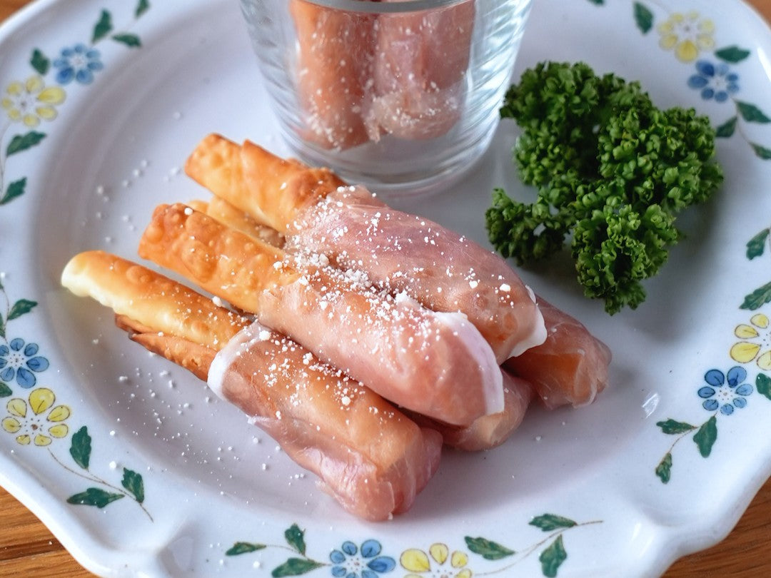 餃子の皮で「グリッシーニ風おつまみ」