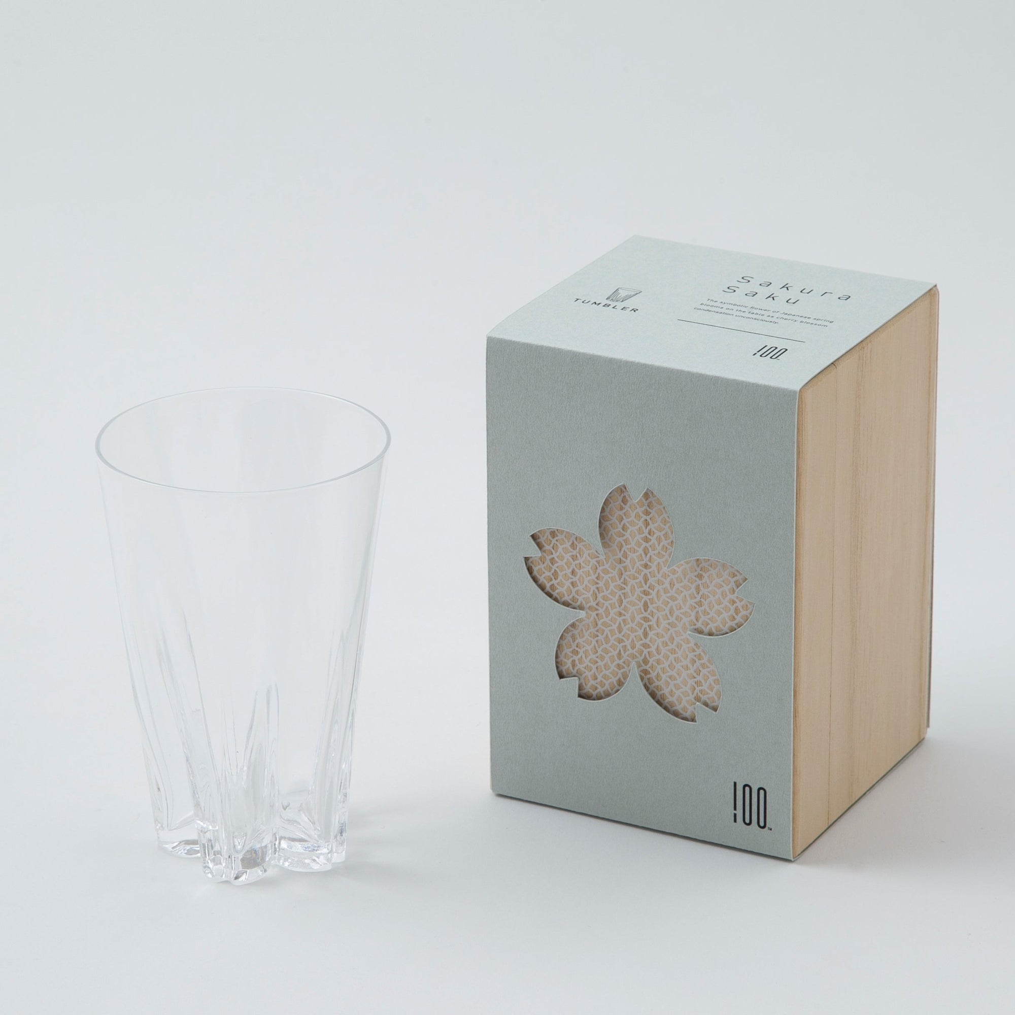 桜の花が咲くタンブラー / さくらさく