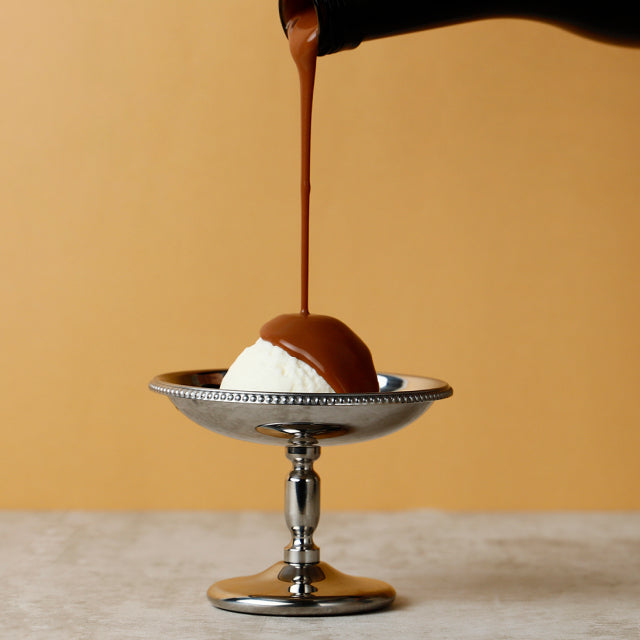 とろ～り濃厚チョコレートリキュール『TOROCHOCO』