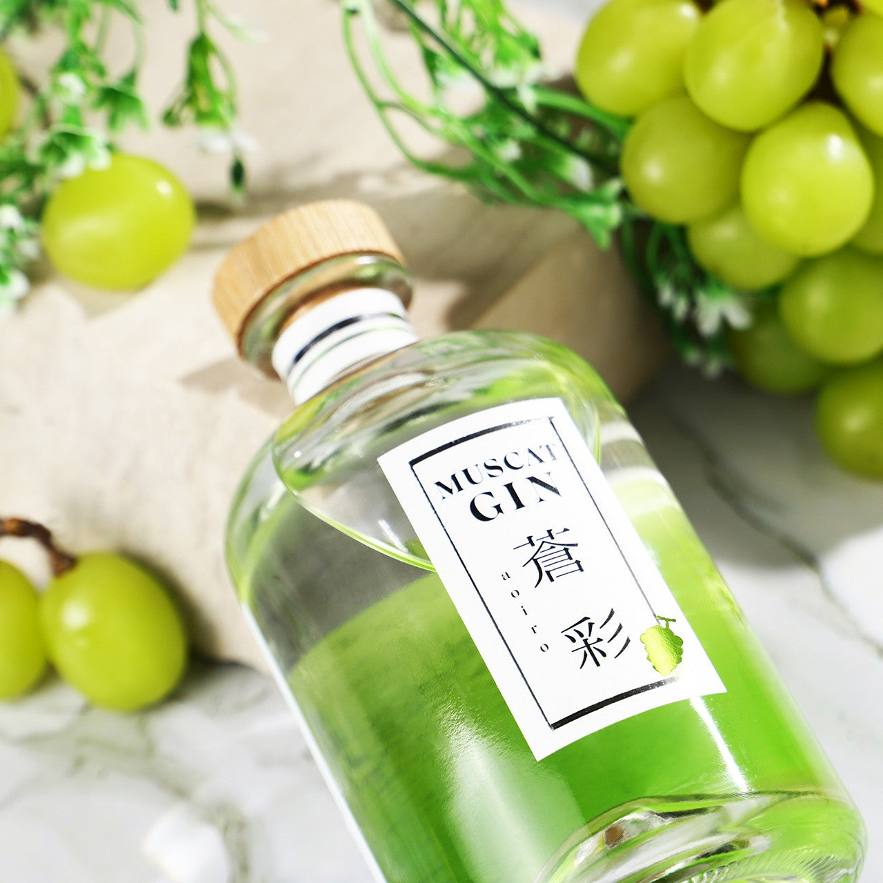 MUSCAT GIN 蒼彩 -aoiro-