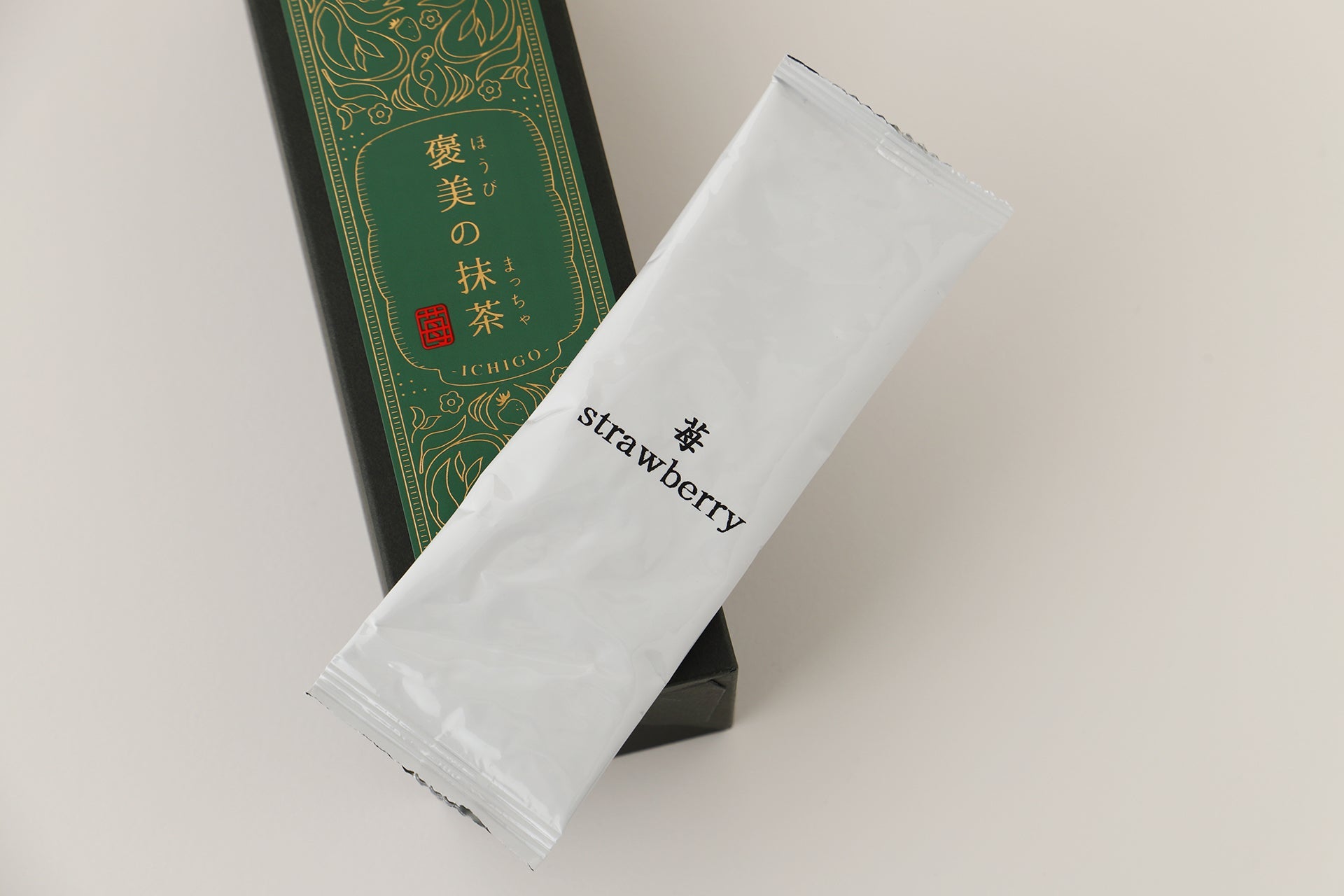 褒美の抹茶 -苺-