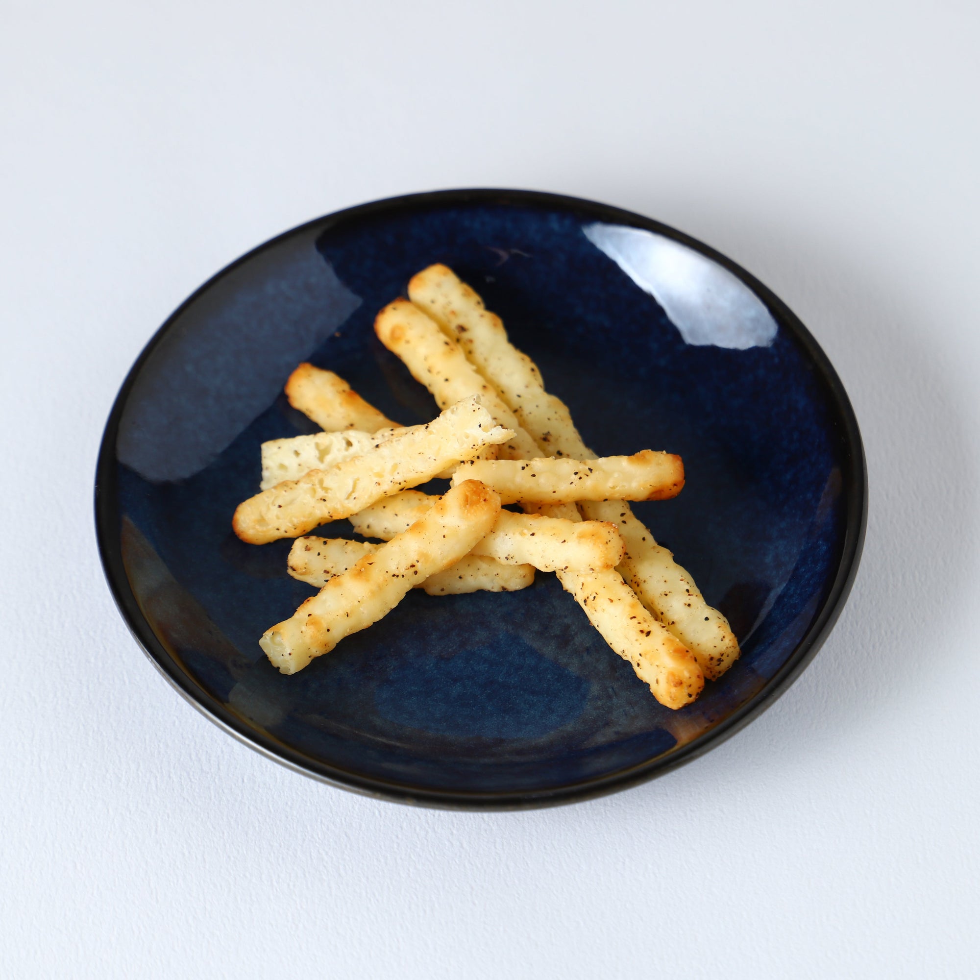 3種の深み焼きチーズ / 黒胡椒仕立て