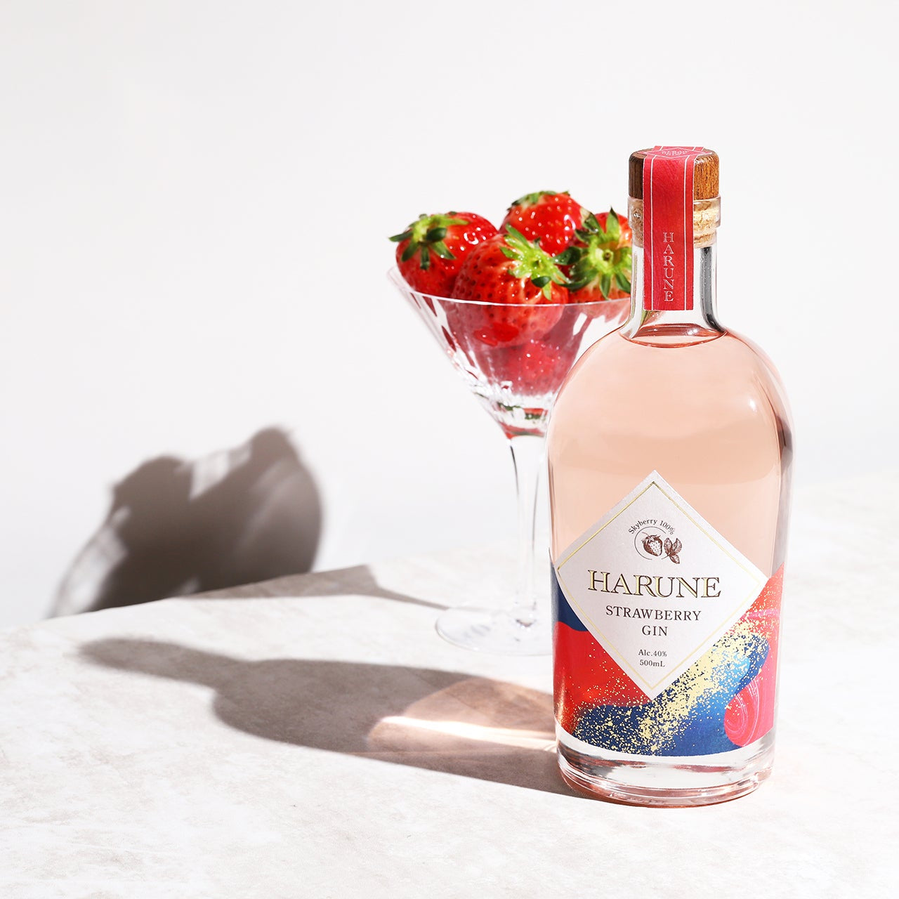 STRAWBERRY GIN HARUNE