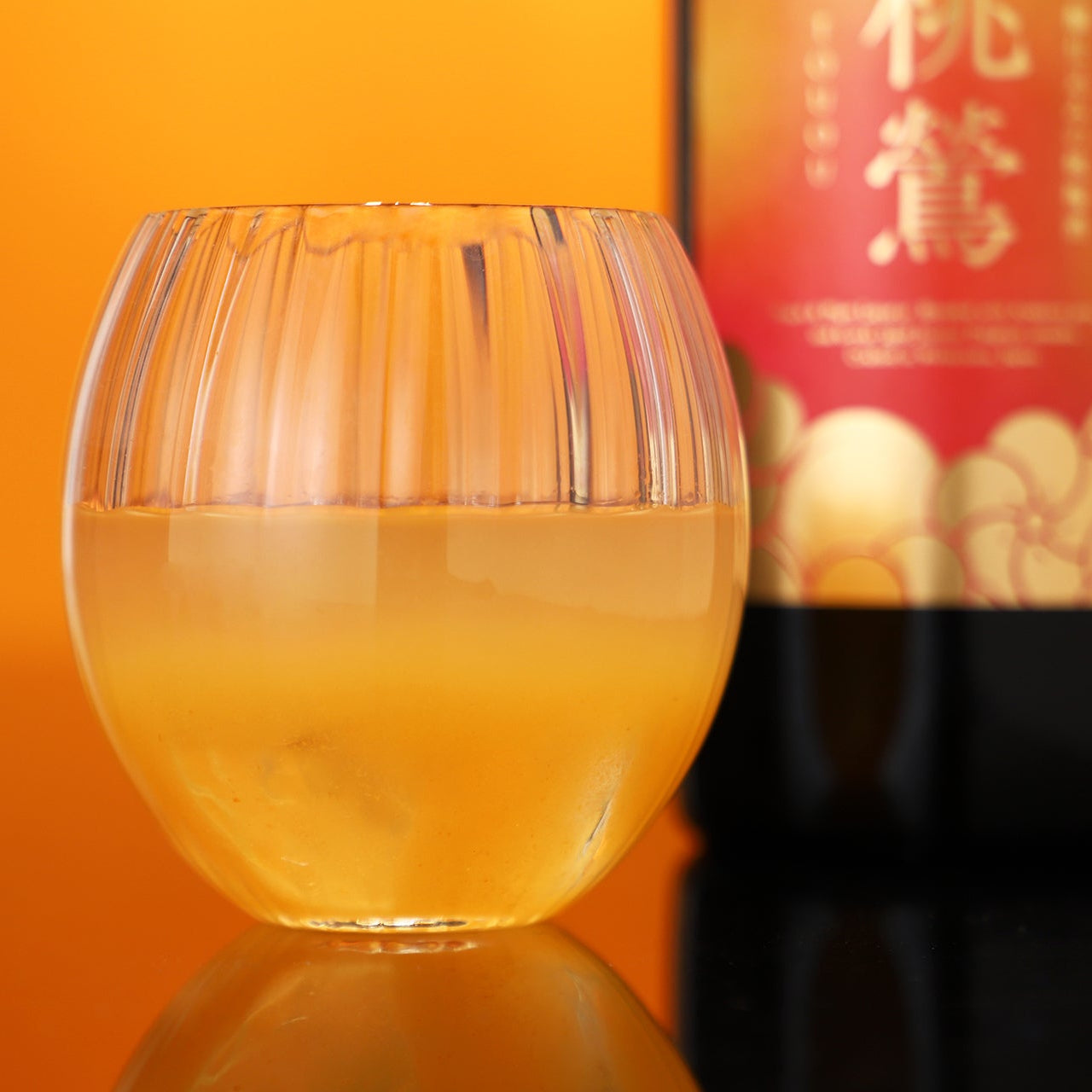 大吟醸仕込みの桃梅酒 -桃鶯 touou-