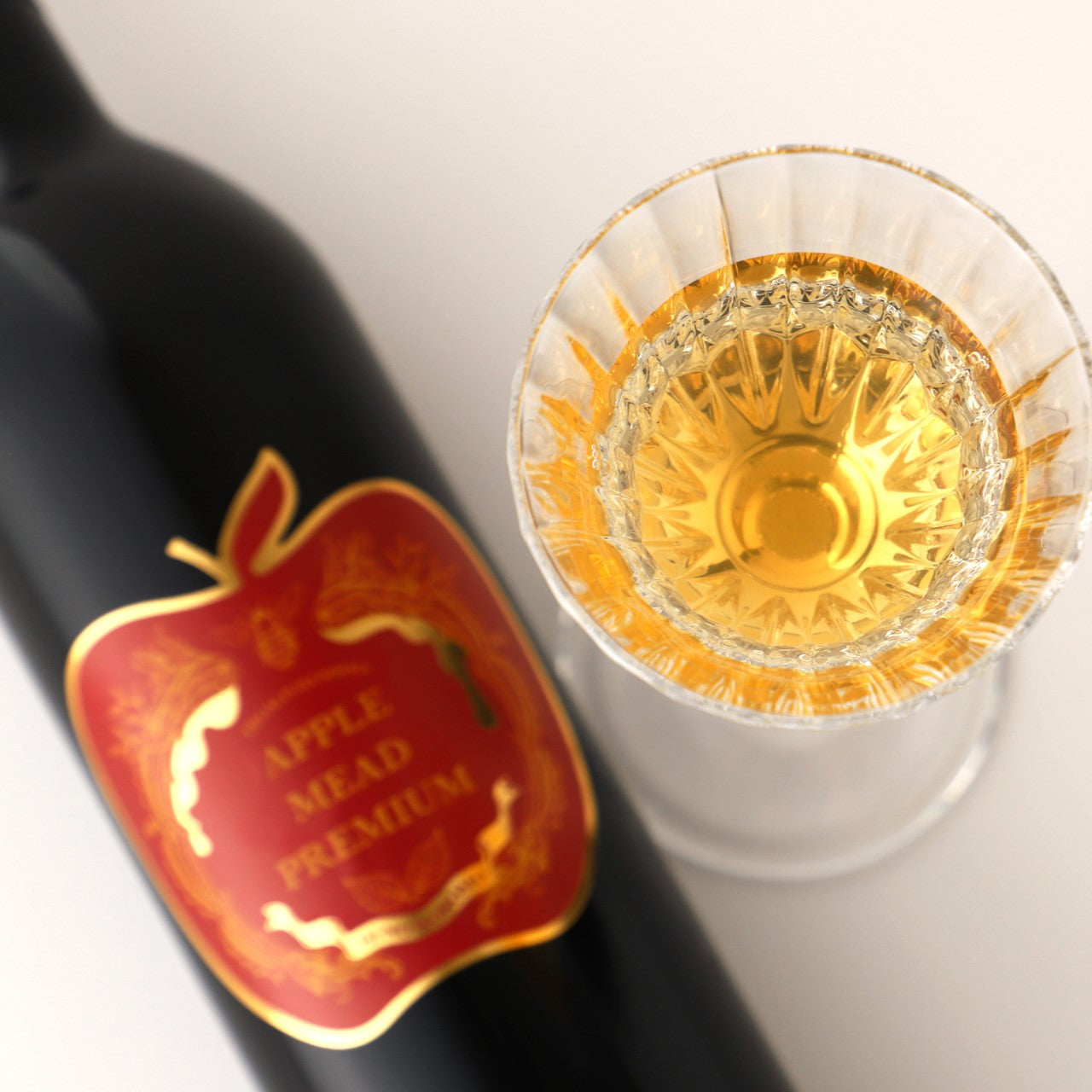 APPLE MEAD PREMIUM