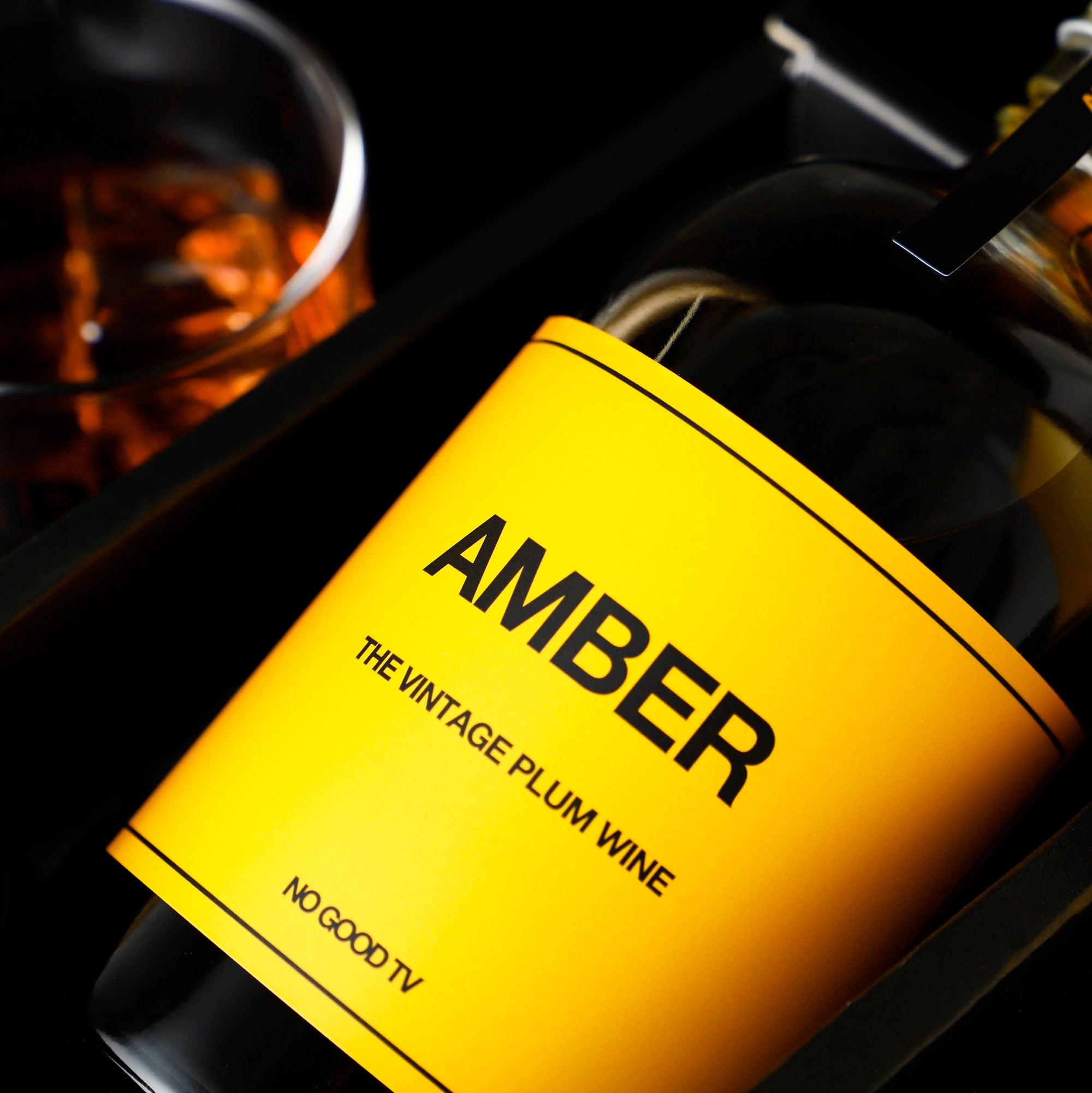 AMBER THE VINTAGE PLUM WINE