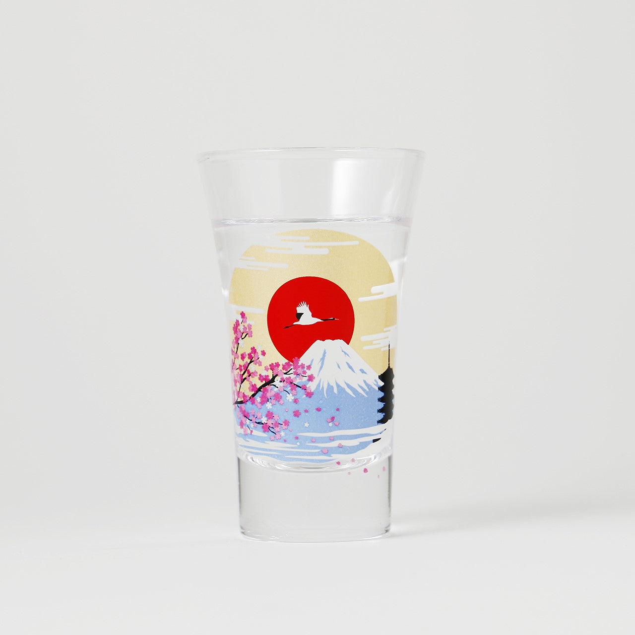 冷たい飲み物を注ぐと富士山が浮き出るグラス / 天開