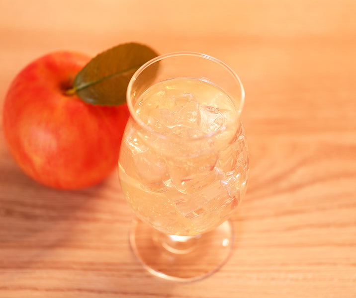 贅のりんご蜂蜜サワー
