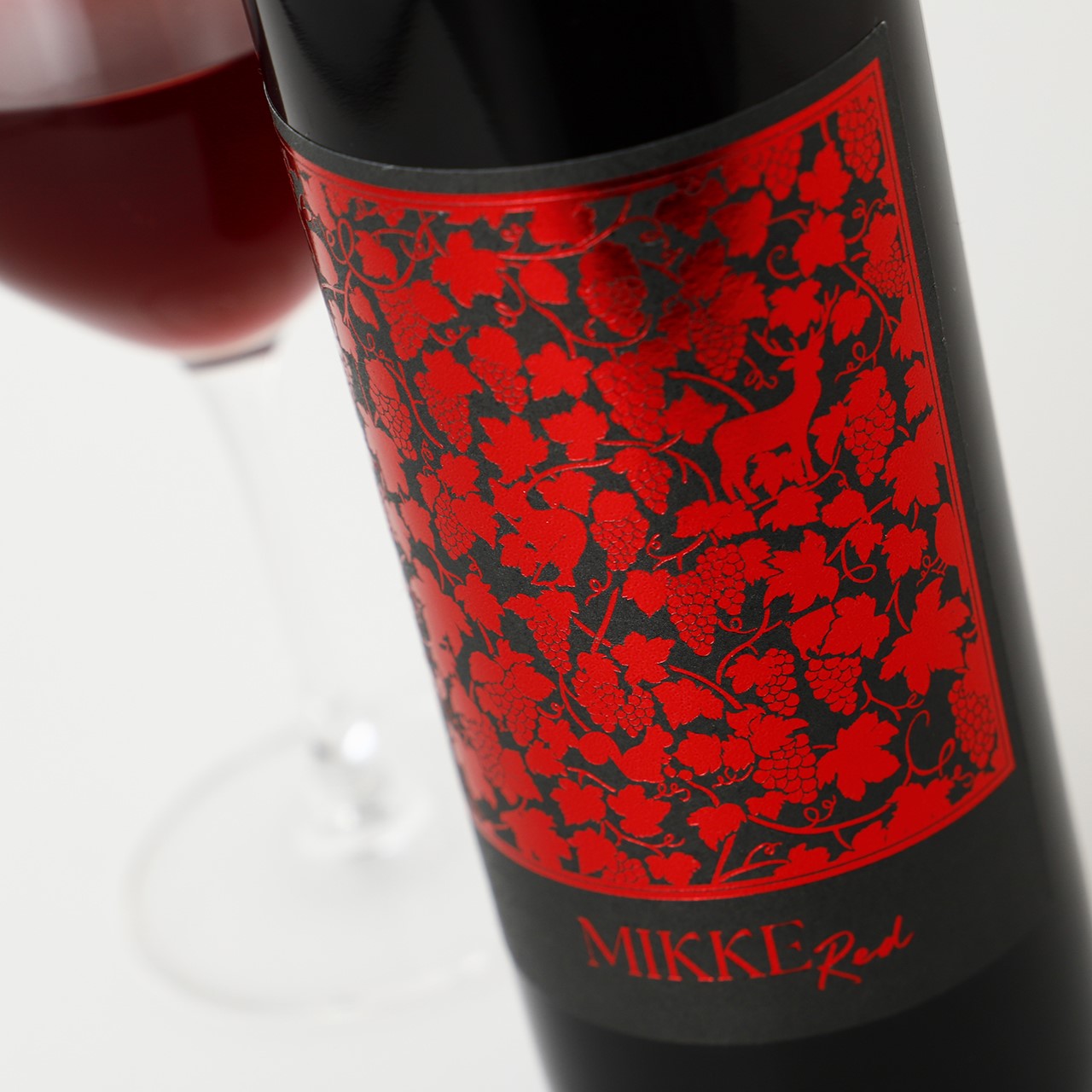 MIKKE -Red-