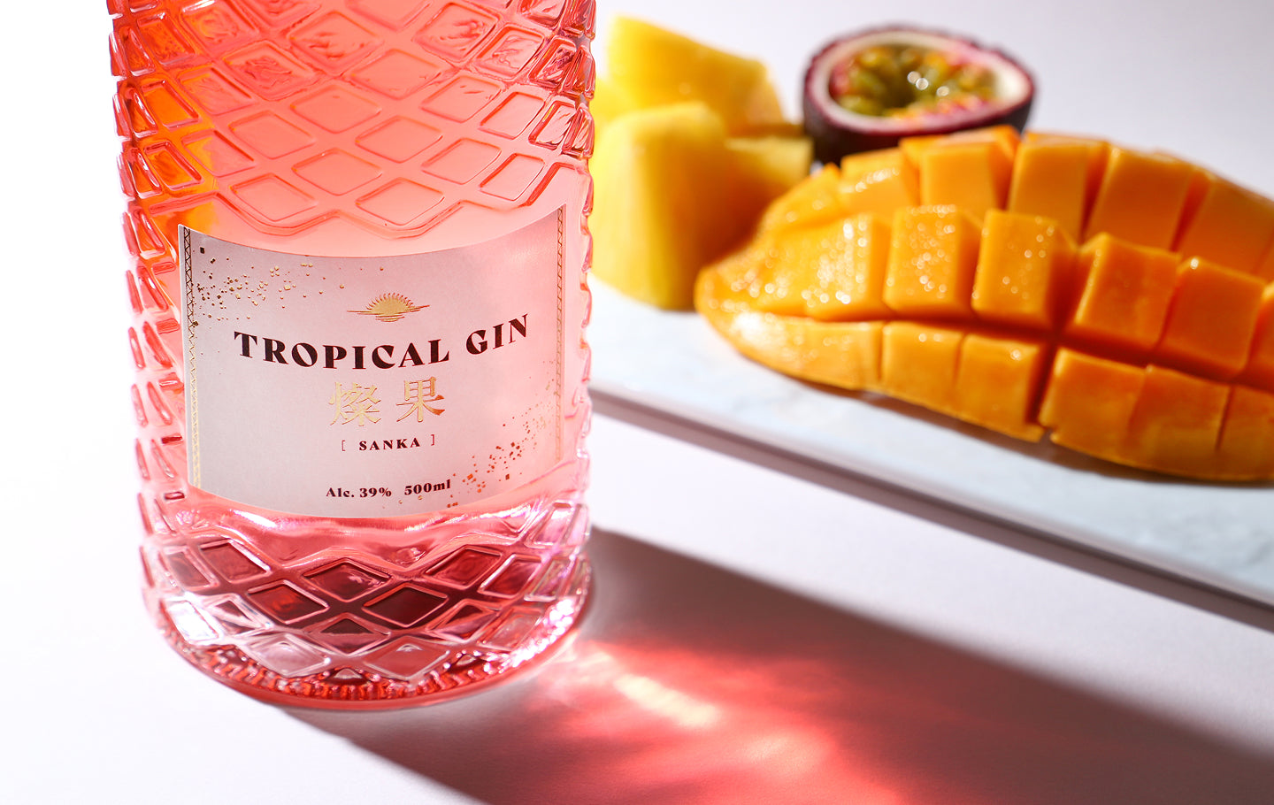 TROPICAL GIN 燦果 -sanka- | クラフト酒・日本酒の通販ならKURAND