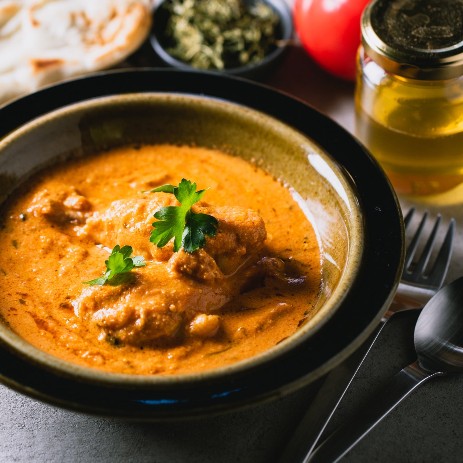 鶏手羽元のバターチキンカレー