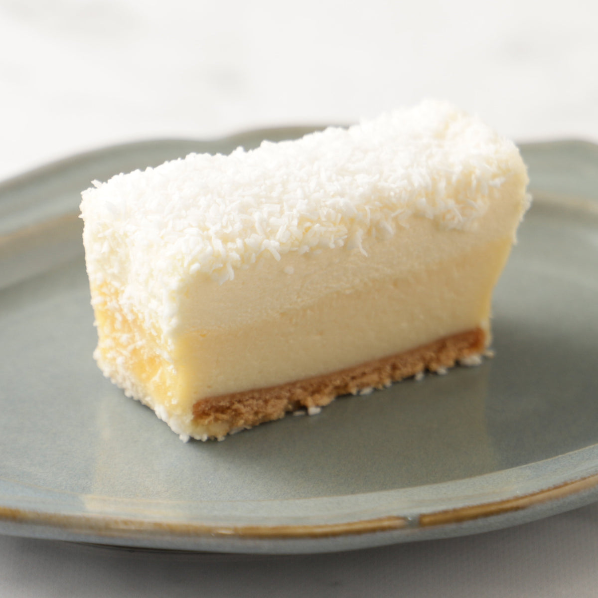 贅の三重奏チーズケーキ -Coconut-